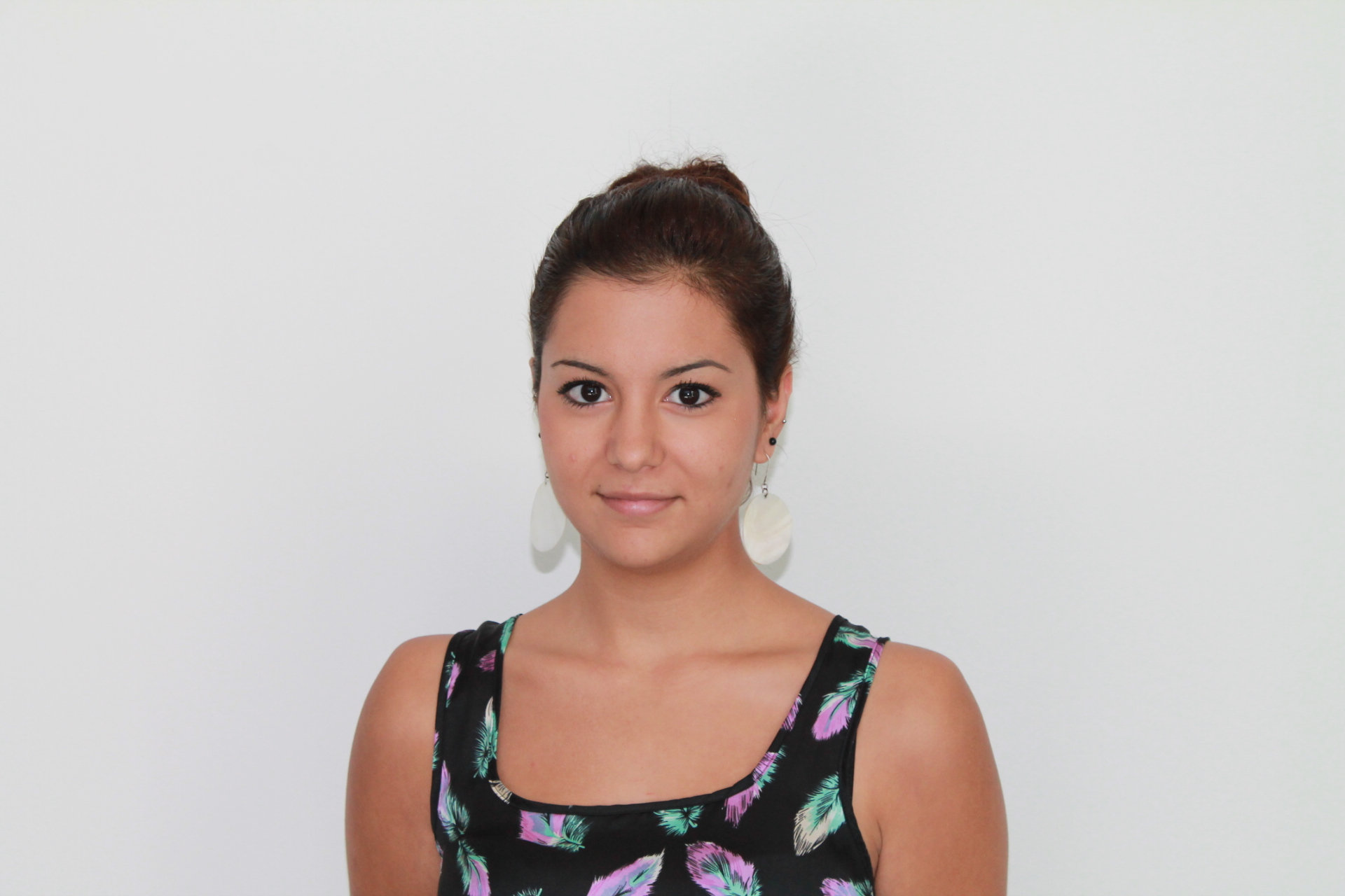 Özge_Ögütlü
