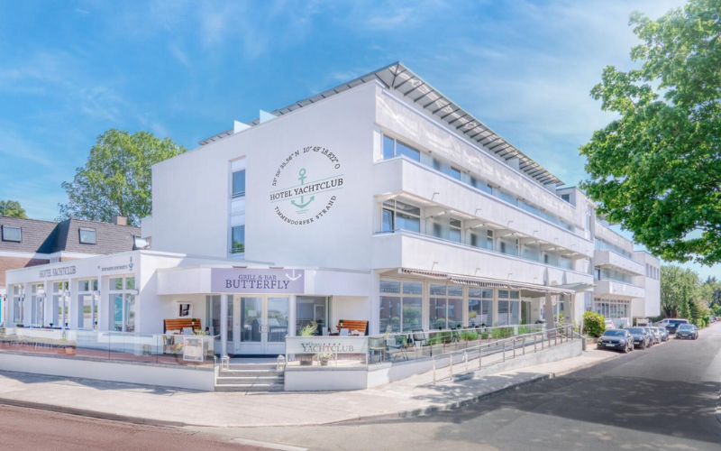 Hotel Yachtclub Niendorf Außenansicht